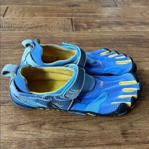 Vibram Five Fingers Komodo Sprint Barefoot Running Shoes Blue Yellow Size 42